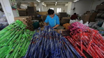 传统制造业转型典范 伞业的华丽蜕变与智慧之路